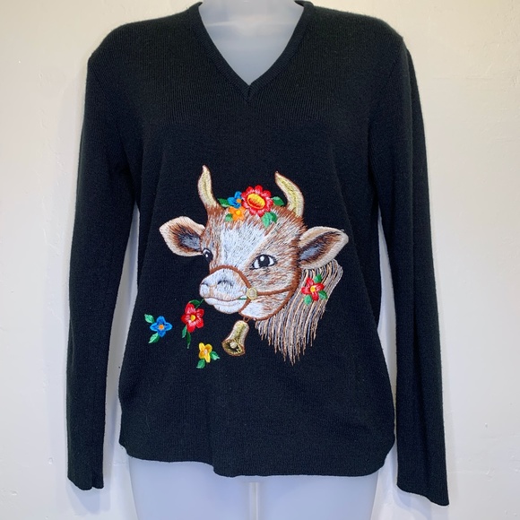 Vintage Sweaters - Di Costa | VTG Embroidered Bull Crew Neck Sweater